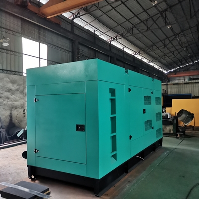 acheter Groupe électrogène diesel refroidi à l'eau de 60HZ Cummins 800kva 640kw 70dB online manufacture